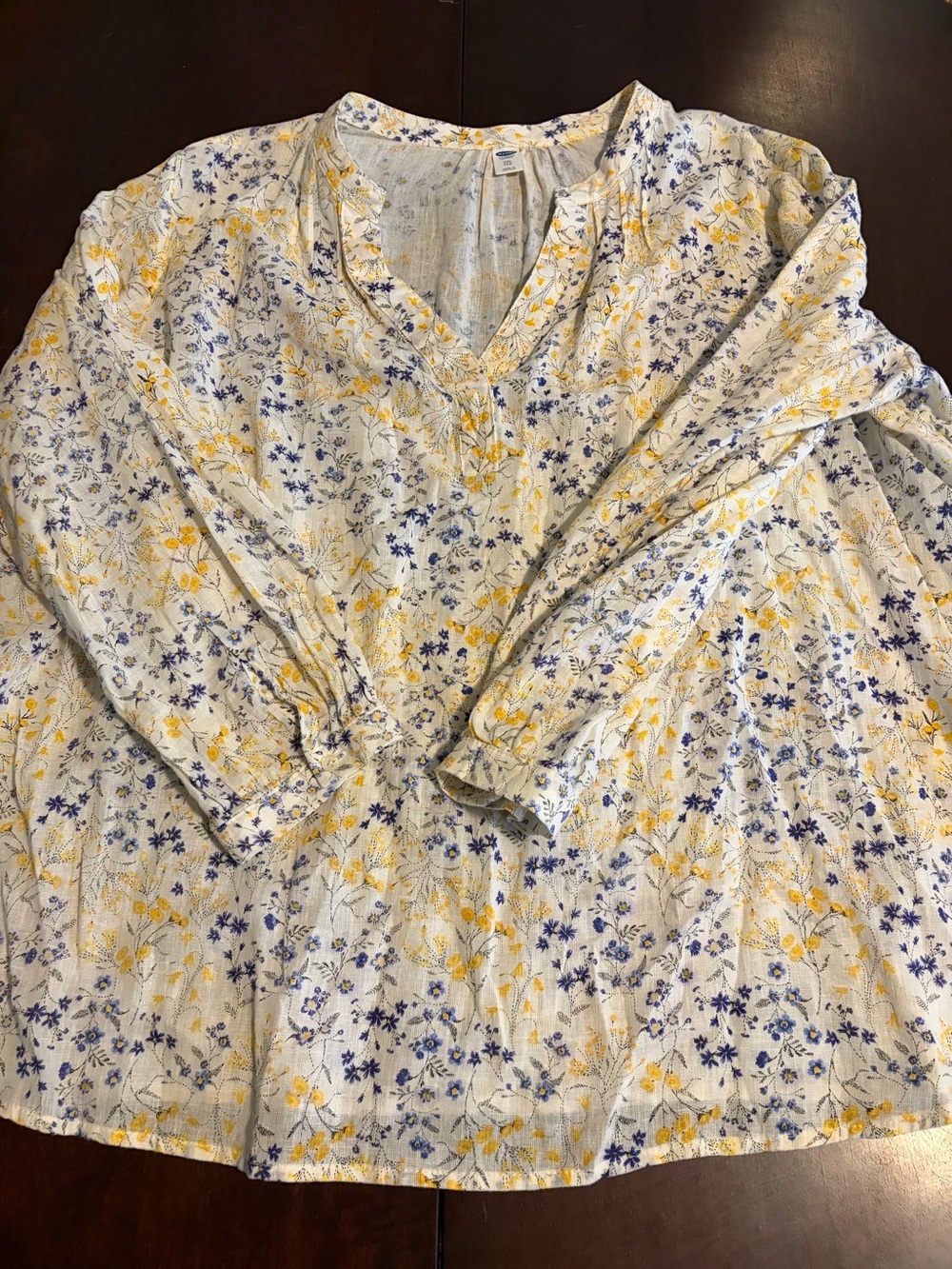 Old Navy Cream Floral V-Neck Tunic with Yellow & Blue Blossoms